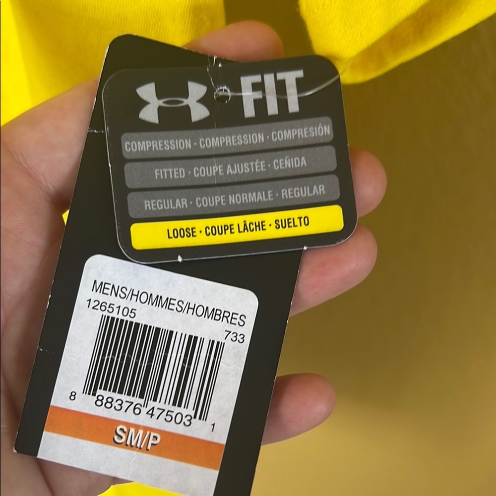 NWT Under Armour Yellow Short Sleeve Graphic Tee - Picture 4 of 7